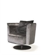 LUDWIG_armchair_1_G2437
